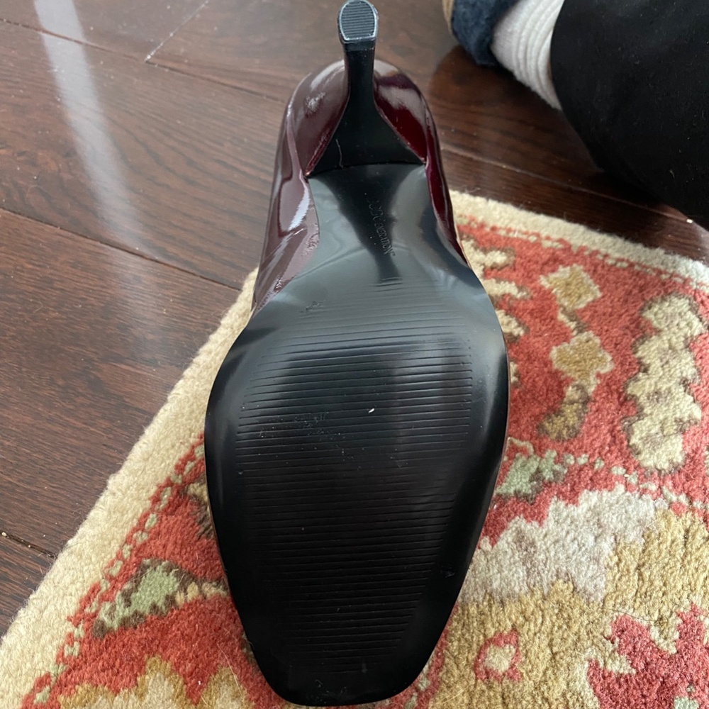 BCBG Red Pumps - Picture 4 of 5